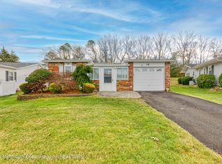 15 Patmore Rd, Brick, NJ 08724