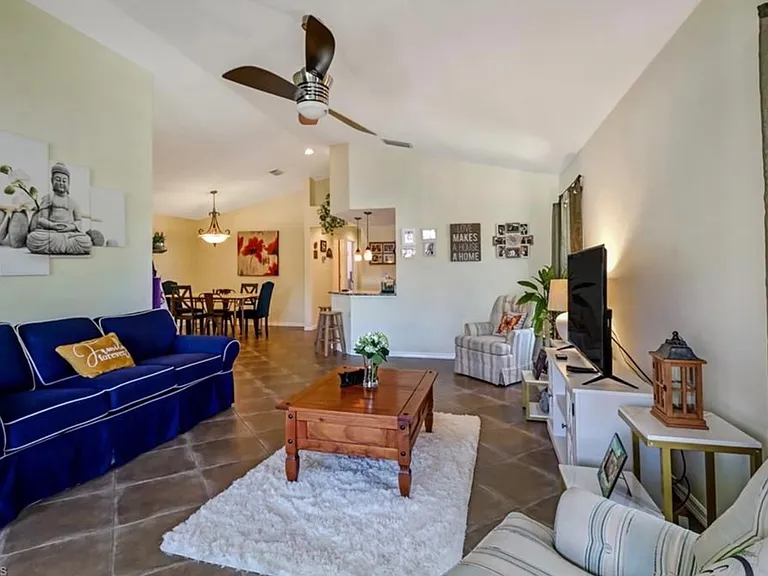 9840 Luna Cir #201 — Photo 3