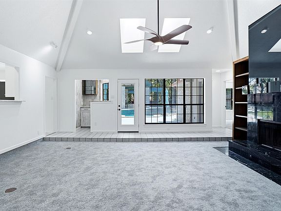 4th image of 1409 Spars Ct