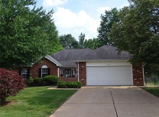 9554 Banyon Tree Ct, Saint Louis, MO 63126