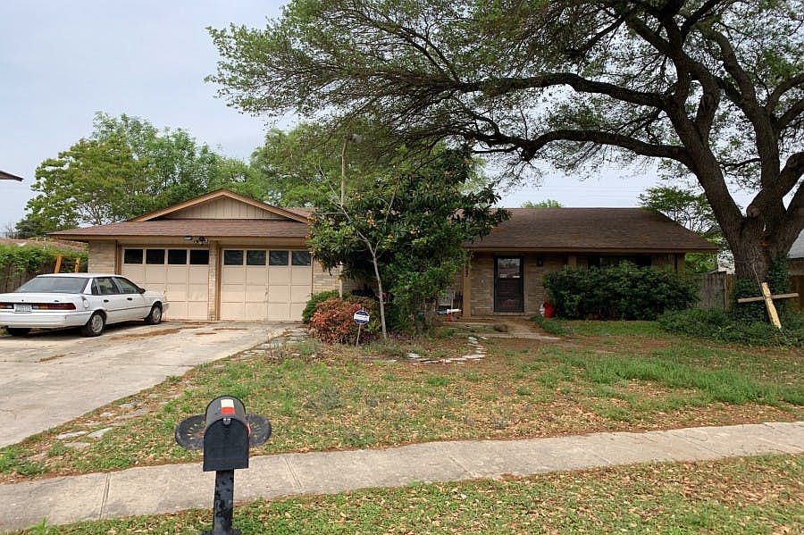 1st image of 5647 Larkdale Dr