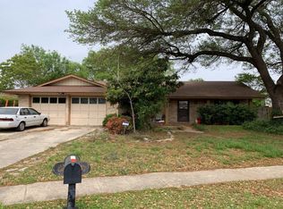 5647 Larkdale Dr, San Antonio, TX 78233