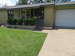 3008 Parliament St, Irving, TX 75062
