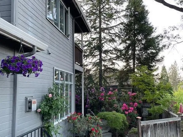 590 Taylor St, Ashland, OR 97520
