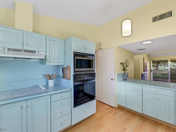 3rd image of 3522 Pueblo Way