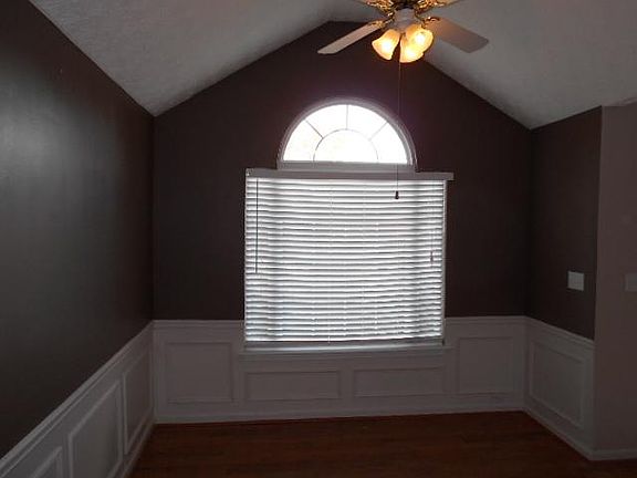 4th image of 4291 Hathaway Ct