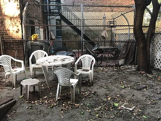 Rented by Premier Metro Realty Corp | media 28