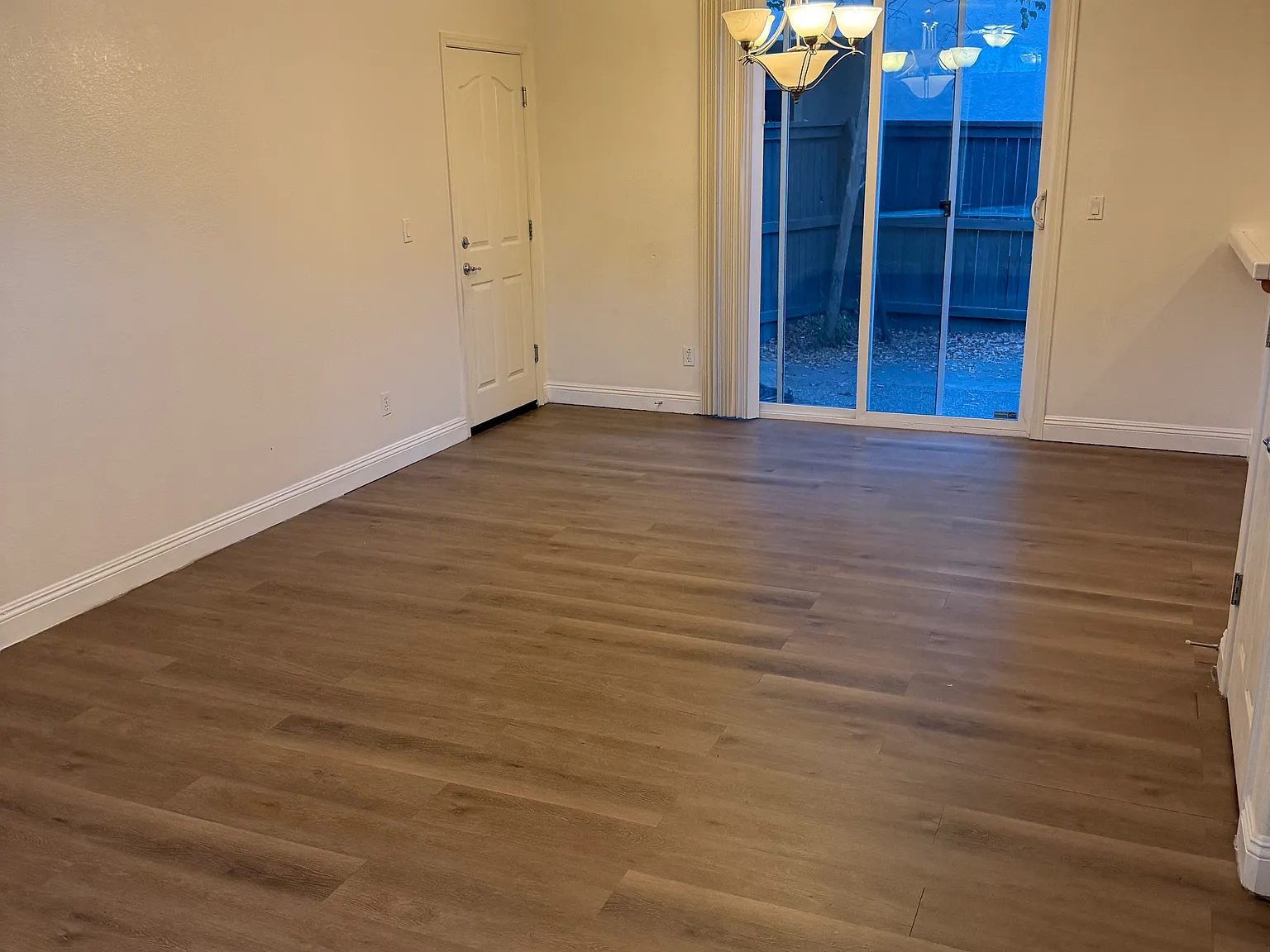 3 bed, 2.5 bath, 1519 sqft, $2,775 — Photo 4