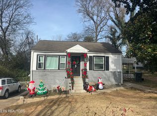 3407 Skyline Dr, Knoxville, TN 37914