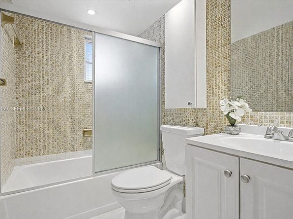 4th image of 3001 SW 2nd St APT 111C