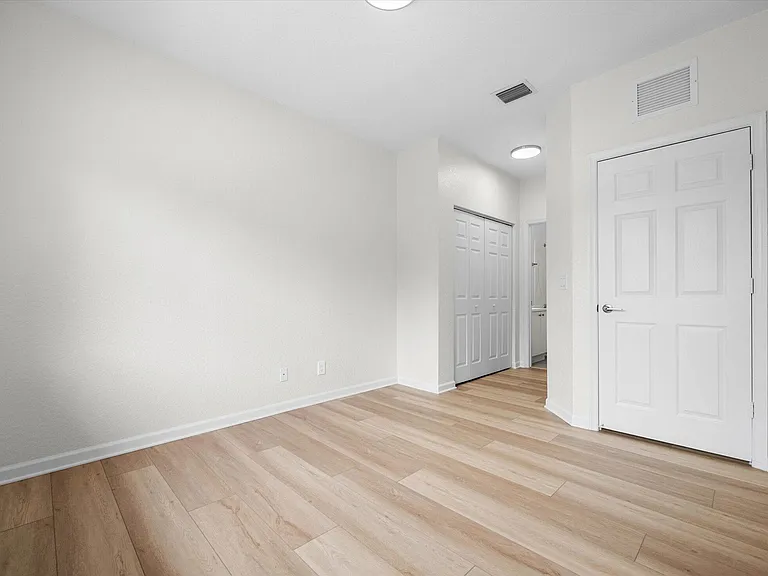 1204 Santa Catalina Ln — Photo 28