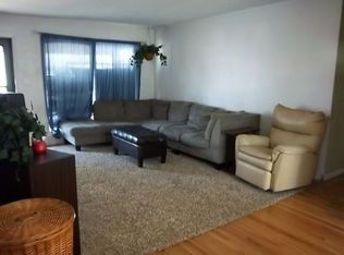 2062 Ramsey Dr, Decatur, IL 62526