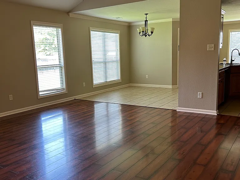 732 Rolling Rock Dr — Photo 11
