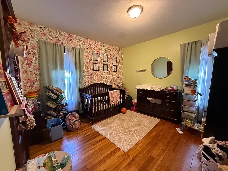 32 Woodbine St #1 — Photo 11
