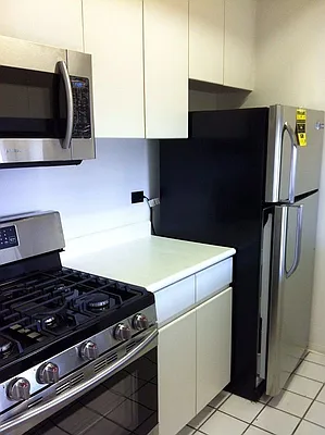 Rented by Battery Park Realty | media 21