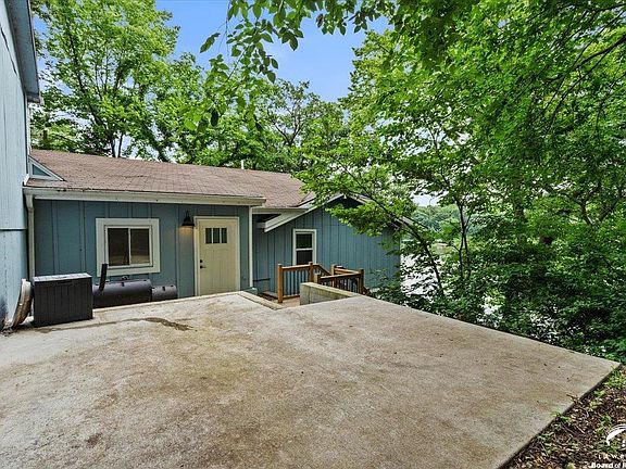 4th image of 5058 Comanche Ln