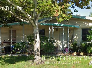 4811 Drift Tide Dr, New Port Richey, FL 34652