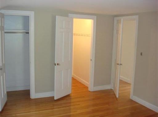 5th image of 110 Norwich Cir
