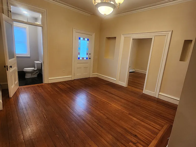 95 Doyle Ave #1 — Photo 2