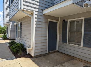 1227 Barnwell St APT 26, Columbia, SC 29201