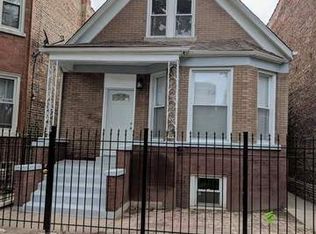 1051 N Monticello Ave, Chicago, IL 60651