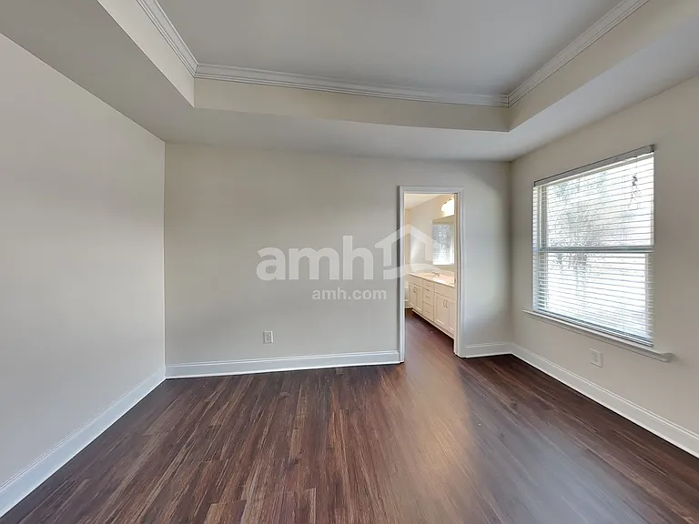 2750 Freemont St — Photo 11