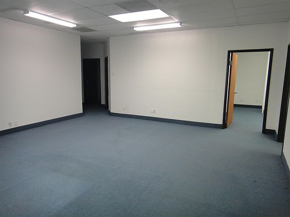 2nd image of 1301 Northwest Hwy Ste 209
