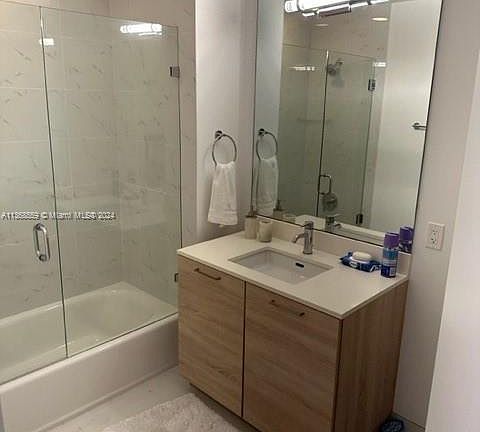 4th image of 16385 Biscayne Blvd Penthouse 7