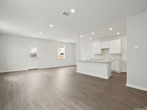 2nd image of 10118 Carnelian Cove