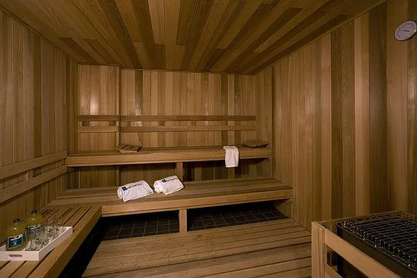 Sold by Compass | media 17