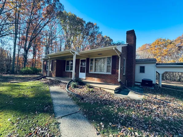 10169 L P Bailey Memorial Hwy, Nathalie, VA 24577