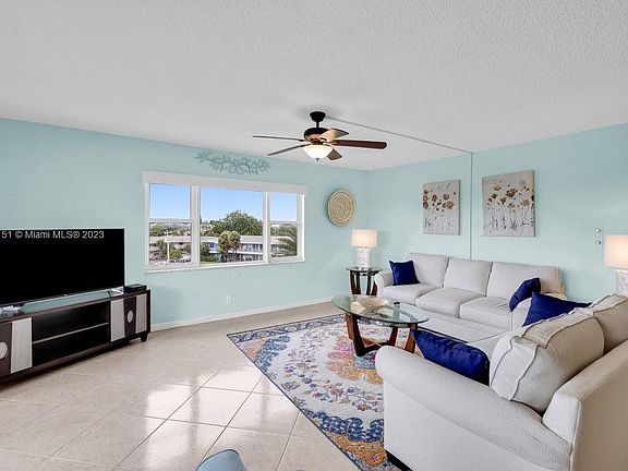 4th image of 1200 Hibiscus Ave APT 408