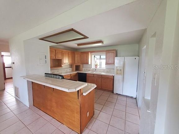 3rd image of 5482 Lake Tyner Dr
