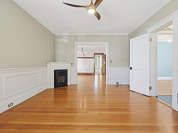 3rd image of 39 Sedgwick St #1