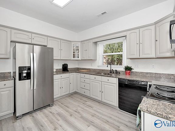 4th image of 15065 Ashmont Blvd SE