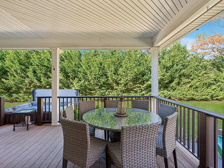 18 N Jones Rd — Photo 3