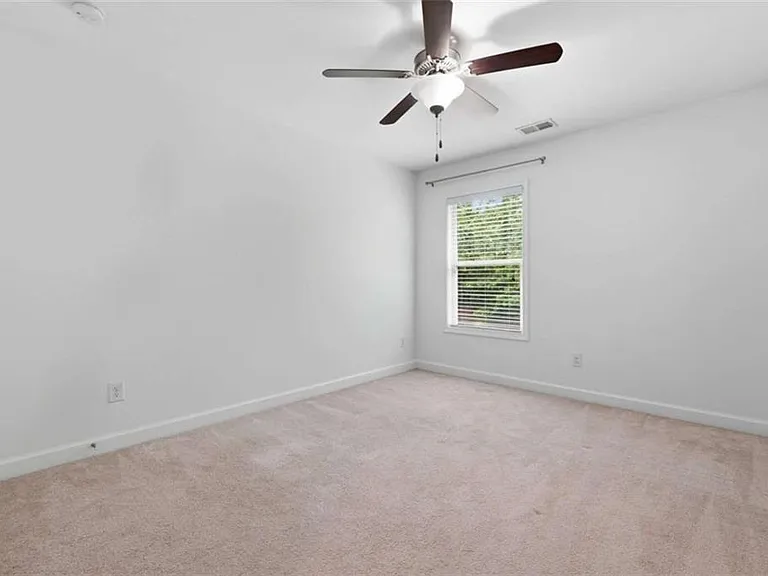 4865 Alexandria Ave — Photo 30