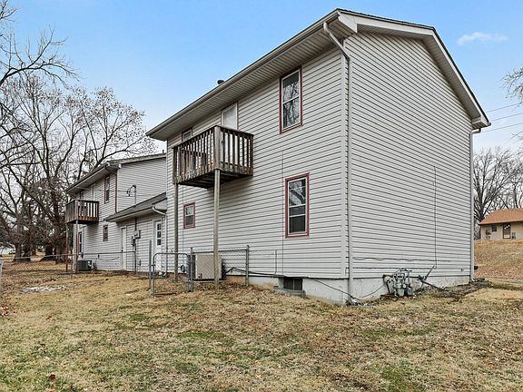 5th image of 1103 Shawnee St