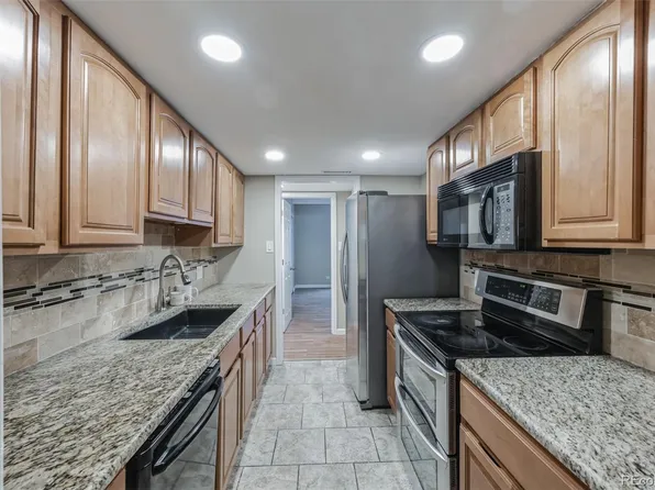 9700 E Iliff Avenue #J109, Denver, CO 80231