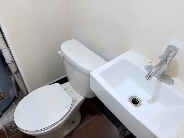 2517 Snyder Avenue image 14 of 14