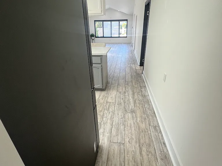 18828 Jersey Ave #1/2 — Photo 19