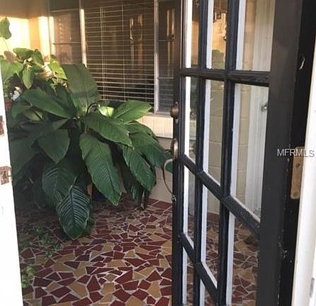 2nd image of 902 W Coral St
