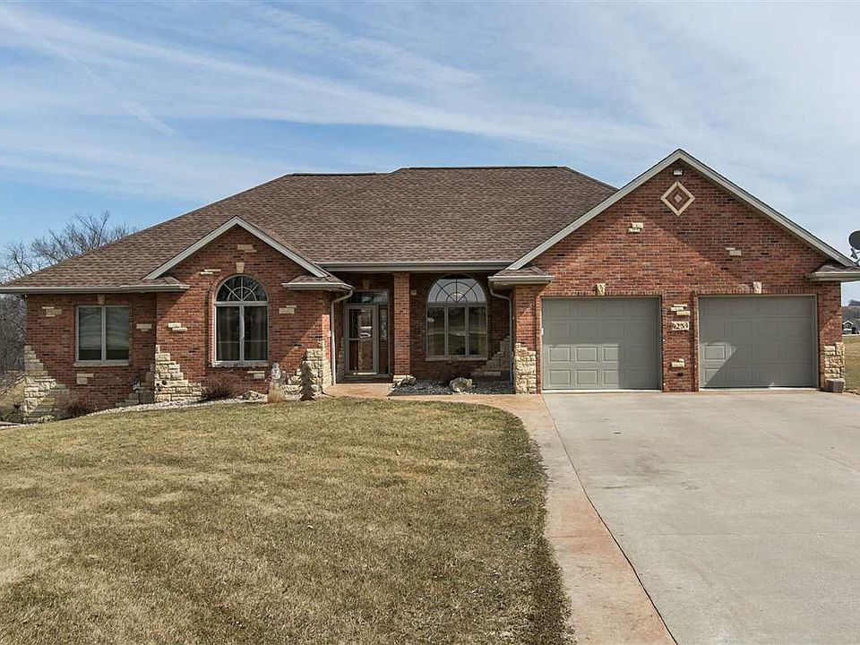 1st image of 9234 Royal Wood Dr