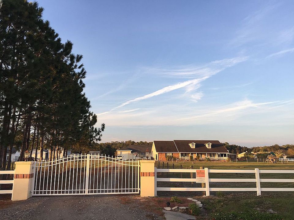 1st image of 1110 Fox Hunt Dr