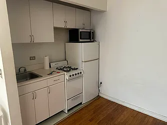 Rented by Eric Goodman Realty Corp