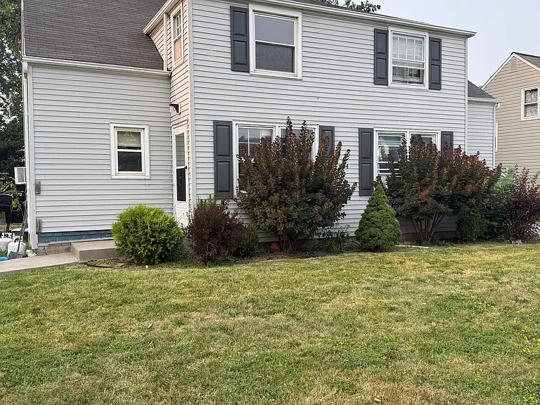 864 Highland Ave #1 — Photo 1