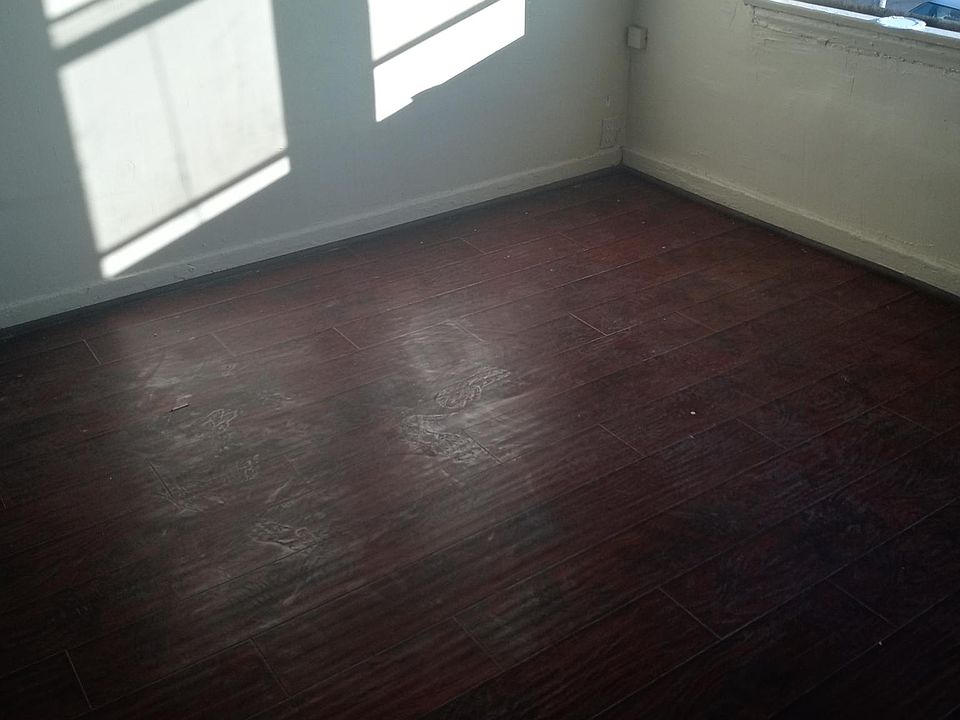 1st image of 2102 W 48th St