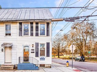 230 N Pitt St, Carlisle, PA 17013