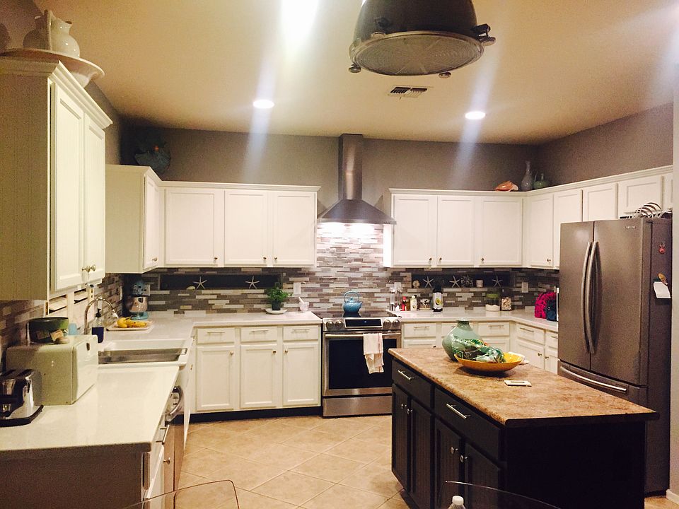 1st image of 15805 N 168th Ave