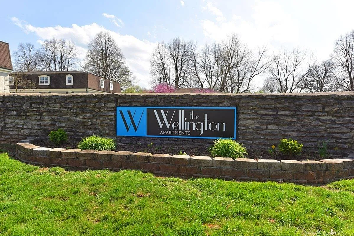 The Wellington — Photo 1
